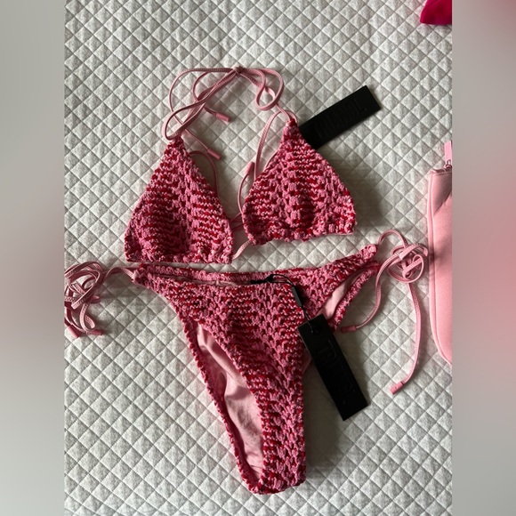 Triangl | Vinca Bikini in Alina - Picture 7 of 11